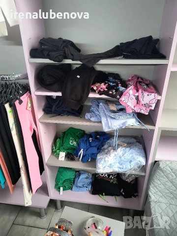 Търговско обурудване за детски магазин., снимка 3 - Работни маси и бюра - 53886259