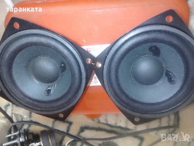 широко лентови говорители със 8 ома съпротивление 