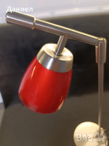 Настолна лампа, снимка 4 - Настолни лампи - 51076992