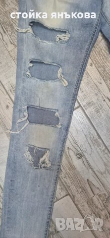 Продавам накъсани дамски светли дънки, снимка 4 - Дънки - 50202188