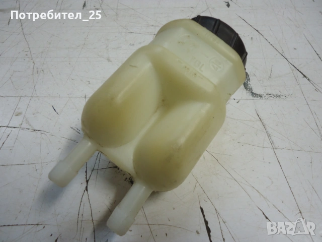 Казанче спирачна течност за Трабант, снимка 4 - Части - 53968435