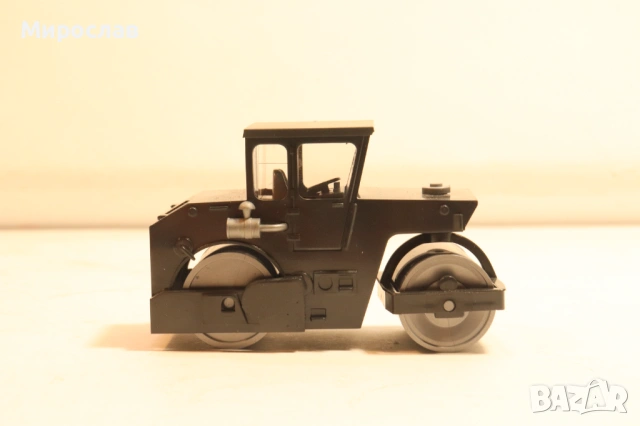 WIKING H0 1/87 ВАЛЯК АСВАЛТ ПЪТНО СТРОИТЕЛСТВО МОДЕЛ, снимка 5 - Колекции - 54058664