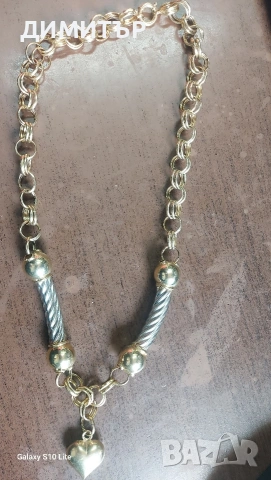 дамско колие