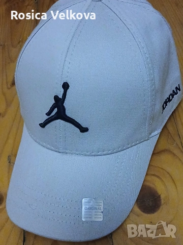 Маркови шапки с козирка , снимка 17 - Шапки - 53512618