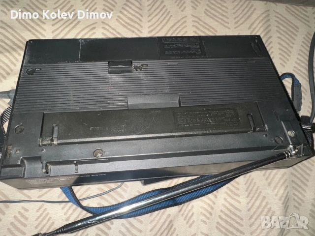 SONY ICF 2001 Радио със Оригинално зарядно, снимка 5 - Радиокасетофони, транзистори - 53934469