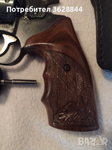Револвер CZ ZHP 341, снимка 2 - Бойно оръжие - 52930083