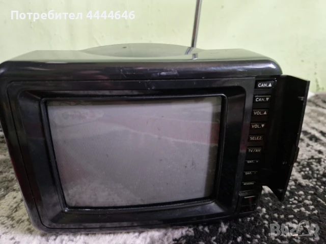 Малко телевизорче  GBC, снимка 2 - Телевизори - 51413211