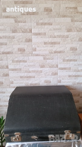 Акордеон - Weltmeister - 60 баса - Made in GDR, снимка 11 - Акордеони - 53030304