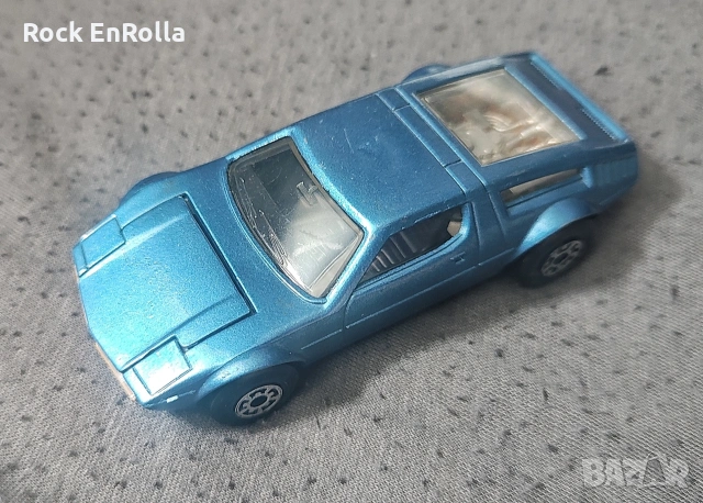 Matchbox SuperKings Maserati Bora 