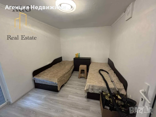 Едноетажна къща в с. Киченица , снимка 4 - Къщи - 51273867