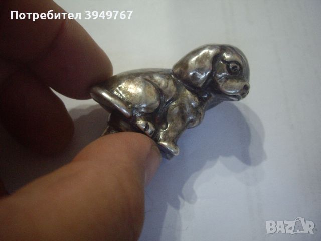 Сребърно куче, снимка 1 - Колиета, медальони, синджири - 45728233