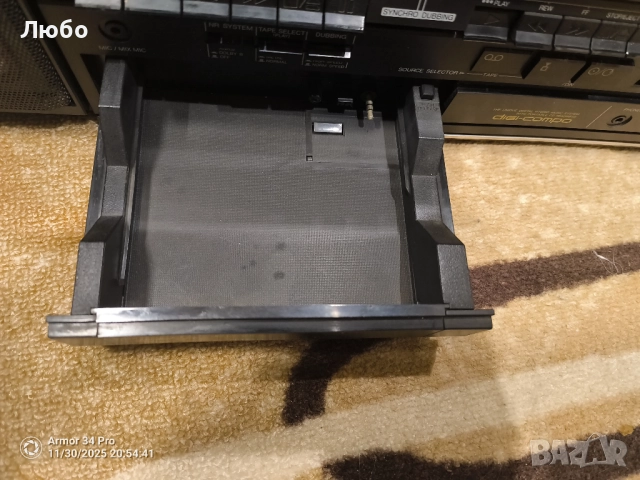 Радиокасетофон JVC pc w310, снимка 2 - Радиокасетофони, транзистори - 52596332