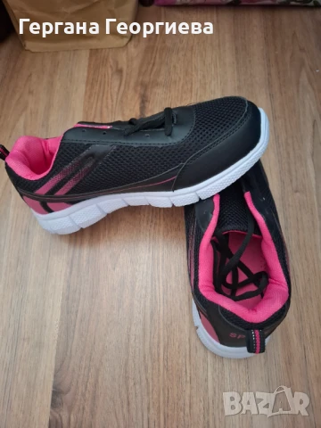 Дамски маратонки,номер 38