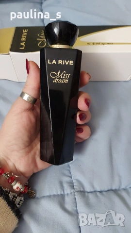 Пет различни броя / Дамски парфюма Deluxe и Fabio Verso , снимка 3 - Дамски парфюми - 53677825