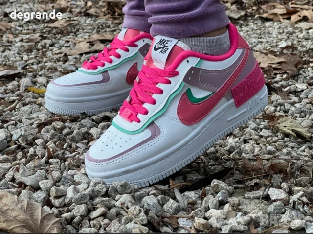 Дамски кецове Nike Air Force