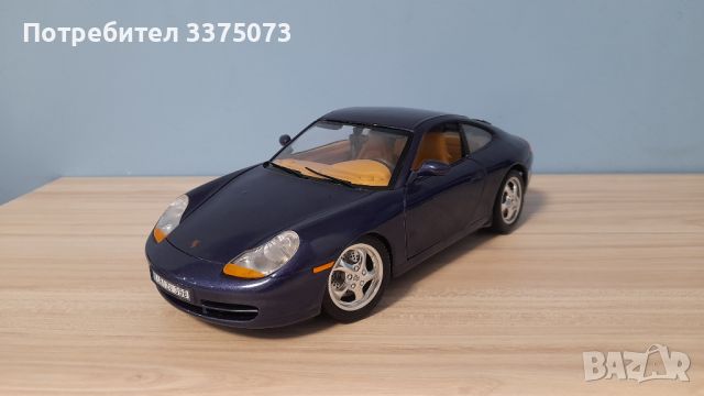 Porsche 911 Carrera 1:18 Burago , снимка 1 - Колекции - 45567735