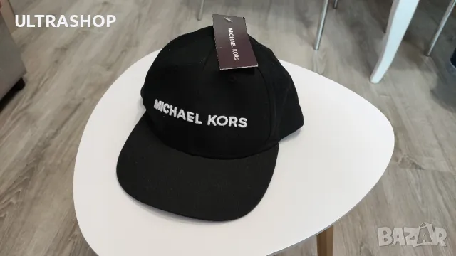 Нова шапка с козирка Michael Kors , снимка 1 - Шапки - 47950355