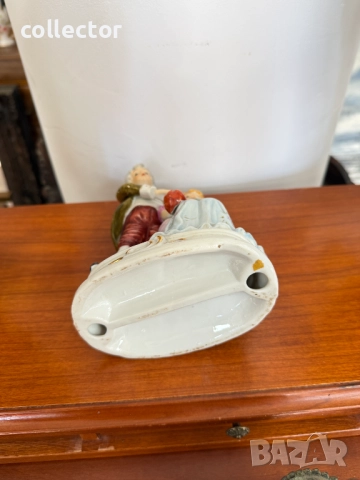 Рисувана порцеланова фигура / статуетка. №7755, снимка 7 - Антикварни и старинни предмети - 52821786