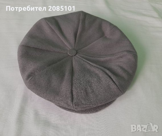 Ретро шапка, снимка 1 - Шапки - 29422786
