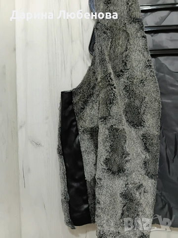 Елек с кожени елементи, снимка 3 - Елеци - 52640256