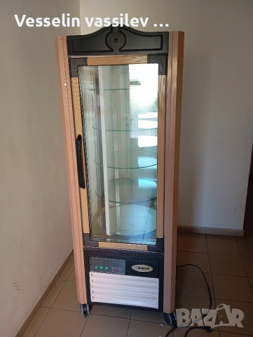 хладилна витрина за торти 