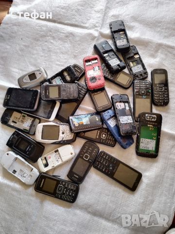Продавам телефони на кило.