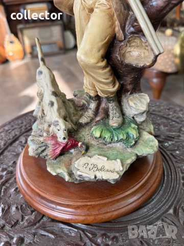 Италианска фигура -„Младият ловец с куче“. №7947, снимка 5 - Колекции - 53824315