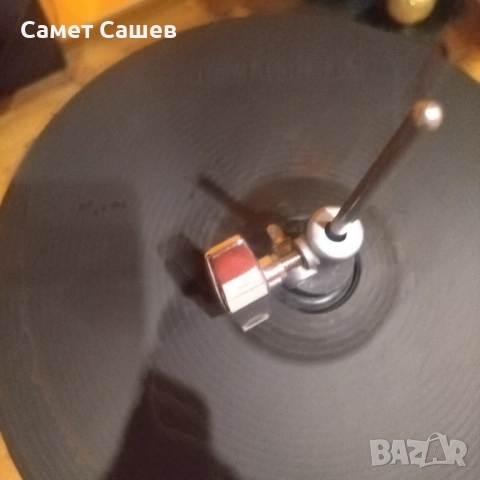 Roland vh 10 нов фус Стойка roland нова цена обща 550 лева тел 0879422557 0877821098 , снимка 4 - Ударни инструменти - 52887224