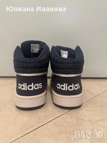 Кецове adidas, снимка 2 - Кецове - 47623668