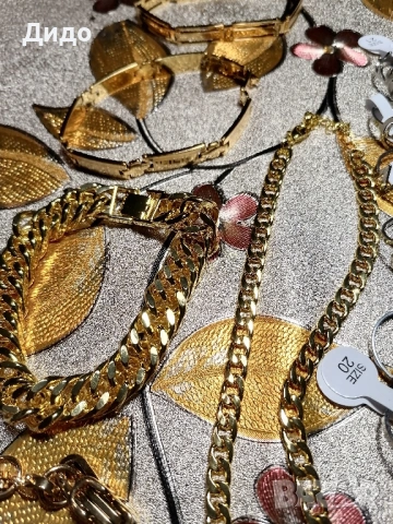 лот бижута, снимка 5 - Колиета, медальони, синджири - 53066940