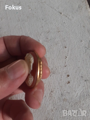 Маркова камея Avon, снимка 5 - Антикварни и старинни предмети - 53461053