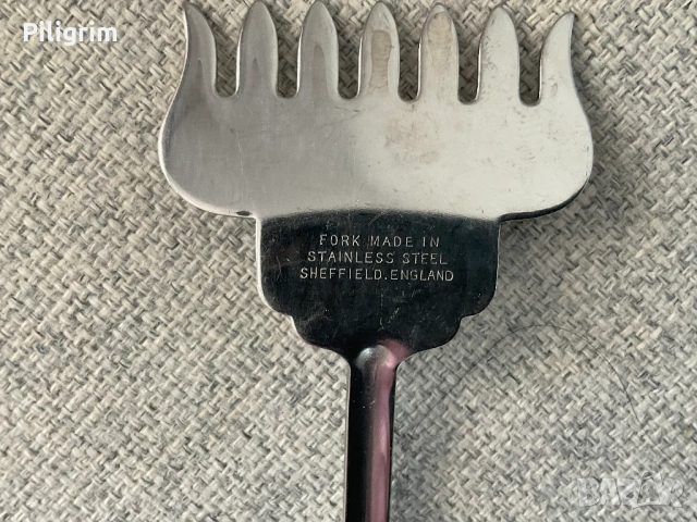 Вилица за сервиране на сардини или други морски дарове. Шефилд, Англия., снимка 3 - Прибори за хранене, готвене и сервиране - 53791947