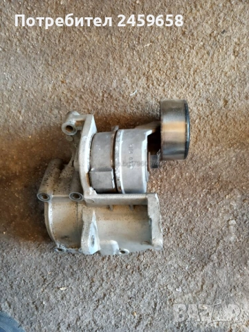 Малка и голяма обтяжна ролка за Киа Соренто 2.5 CRD - 140 к.с. , снимка 4 - Части - 52060975