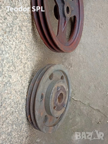 Ремъчни шайби , снимка 2 - Резервни части за машини - 53730209