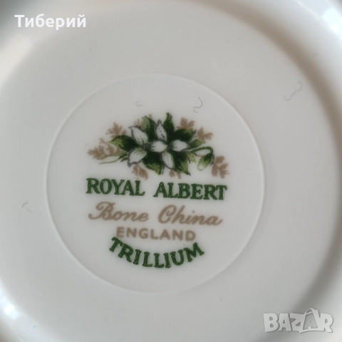 Порцеланов свщник инпровизация/Royal Albert, снимка 2 - Декорация за дома - 52246658
