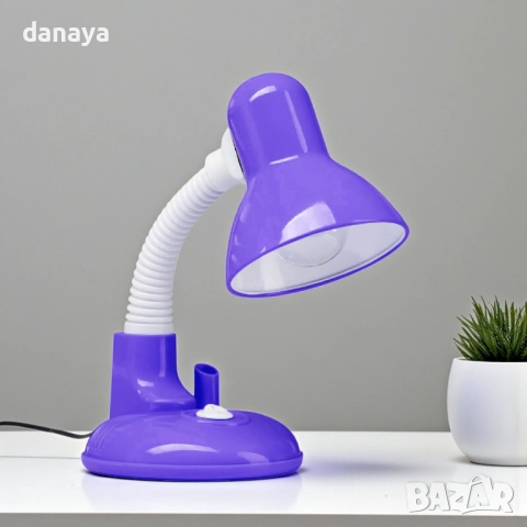 4656 Настолна нощна лампа за контакт с огъващо рамо, с фасунга E27, снимка 4 - Настолни лампи - 45033733