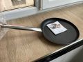 Алуминиев Тиган Agnelli 3мм за Палачинки с Незалепващо Покритие и Дръжка от Неръждаема стомана, 24см, снимка 1 - Съдове за готвене - 45171368