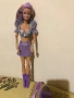 Барби с подвижни стави в лилав цвят с аксесоари, снимка 3