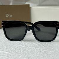 Dior 2024 дамски слънчеви очила, снимка 7 - Слънчеви и диоптрични очила - 45456133