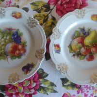 Чифт порцеланови чинии с мотиви плодове , снимка 4 - Антикварни и старинни предмети - 45190760