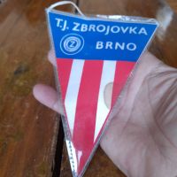 Стар флаг,флагче Brno, снимка 2 - Други ценни предмети - 45337115