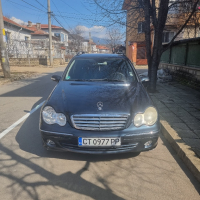 Mercedes c180, снимка 1 - Автомобили и джипове - 45034333