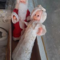 Дядо Мраз и Снежанка комплект български кукли, снимка 1 - Антикварни и старинни предмети - 45208989