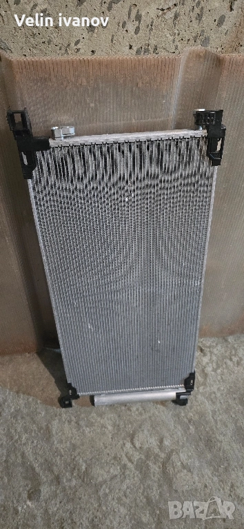 климатичен радиатор за корола крос , снимка 1