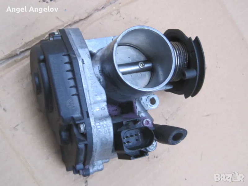 дроселова клапа 030133064D 408237130002 VW Seat Skoda 1.6, 1.4i 16V 1.6MPI 55kW (AEE) ​Siemens VDO, снимка 1