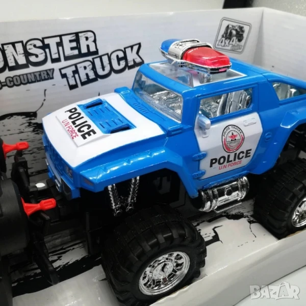 Полицейски джип с радиоуправление – 4x4 Monster Truck, снимка 1