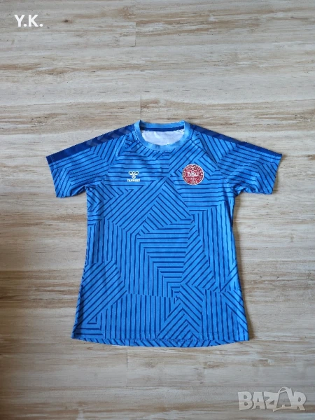 Оригинална дамска тениска Hummel x Denmark National Football Team / Season 22 (Pre-Match), снимка 1