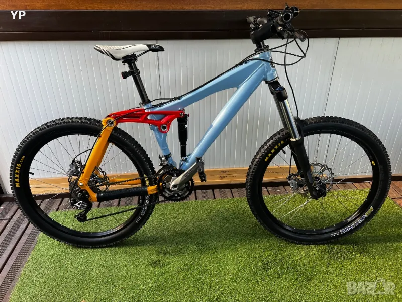 Велосипед / Колело / Downhill bike custom, снимка 1