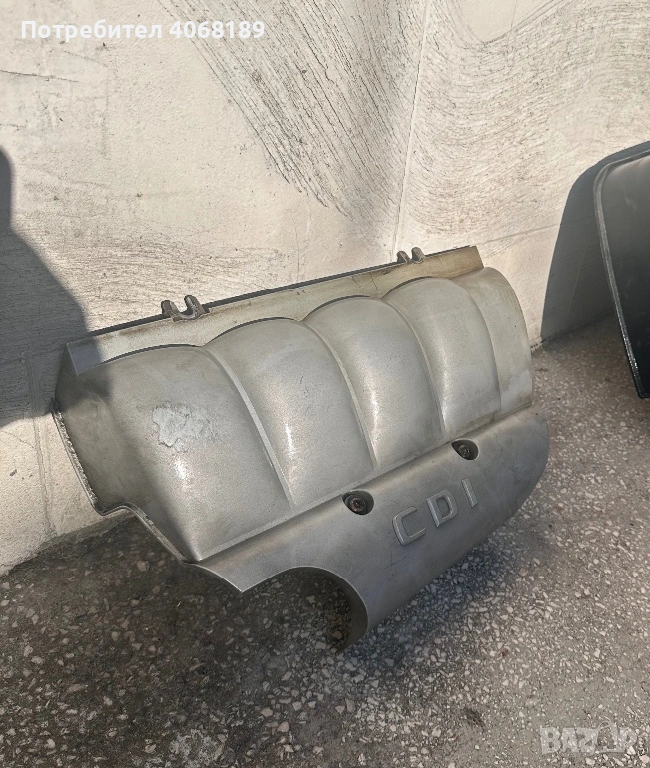 Декоративен капак за двигател Мерцедес, снимка 1