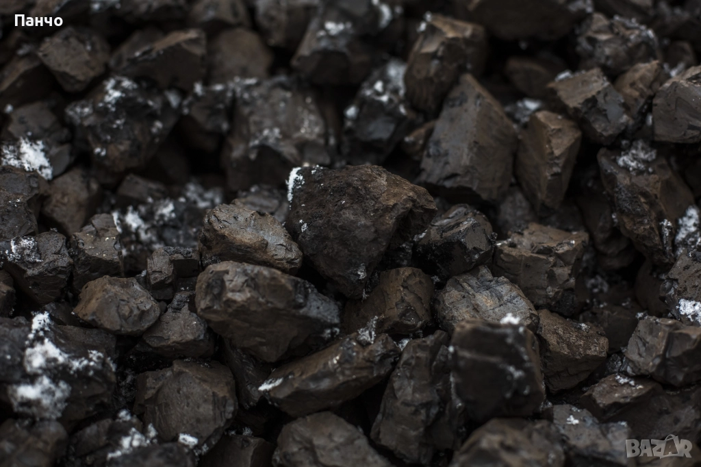 Въглища за огрев / Сухи / Отлежали - около 3 тона, снимка 1